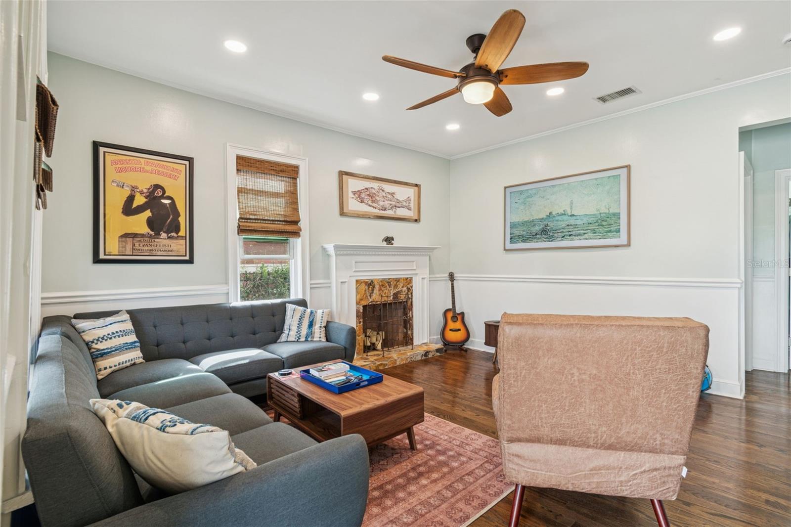 Image 8 of 64 For 305 Grand Boulevard