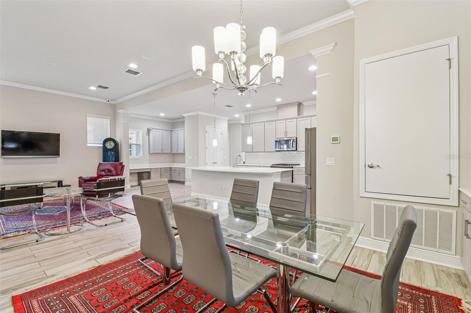 Listing photo id 10 for 6036 Plover Meadow Street