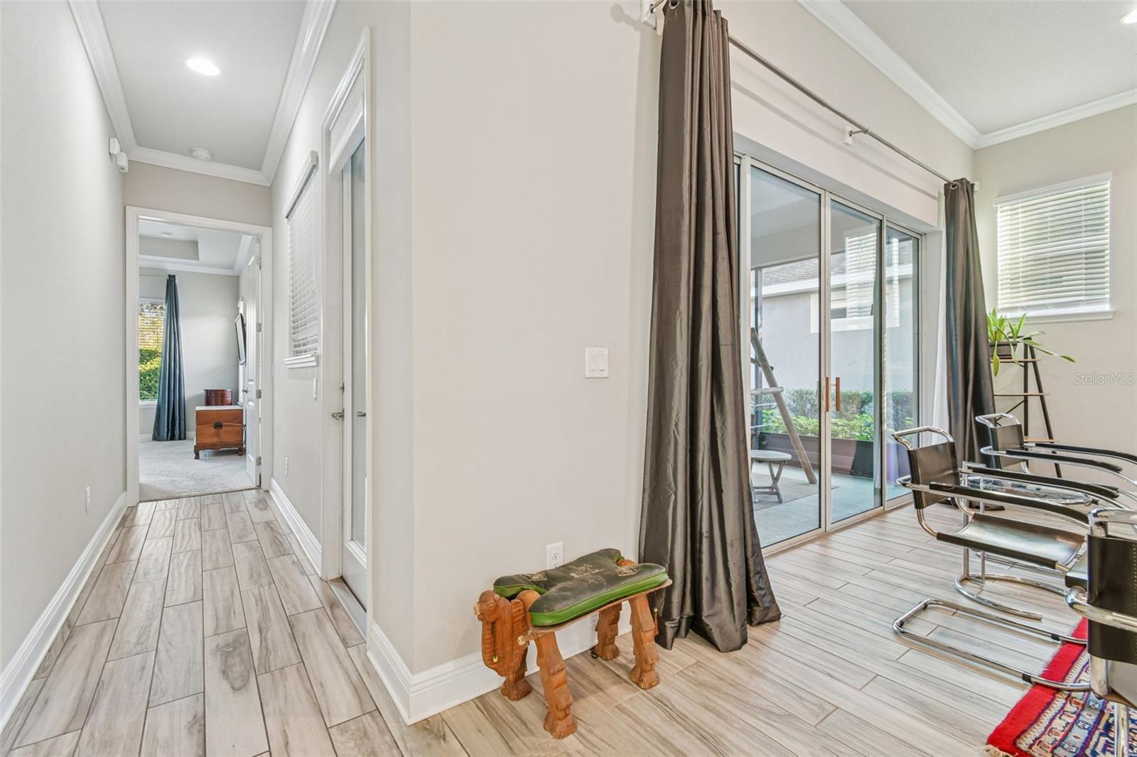 Listing photo id 14 for 6036 Plover Meadow Street