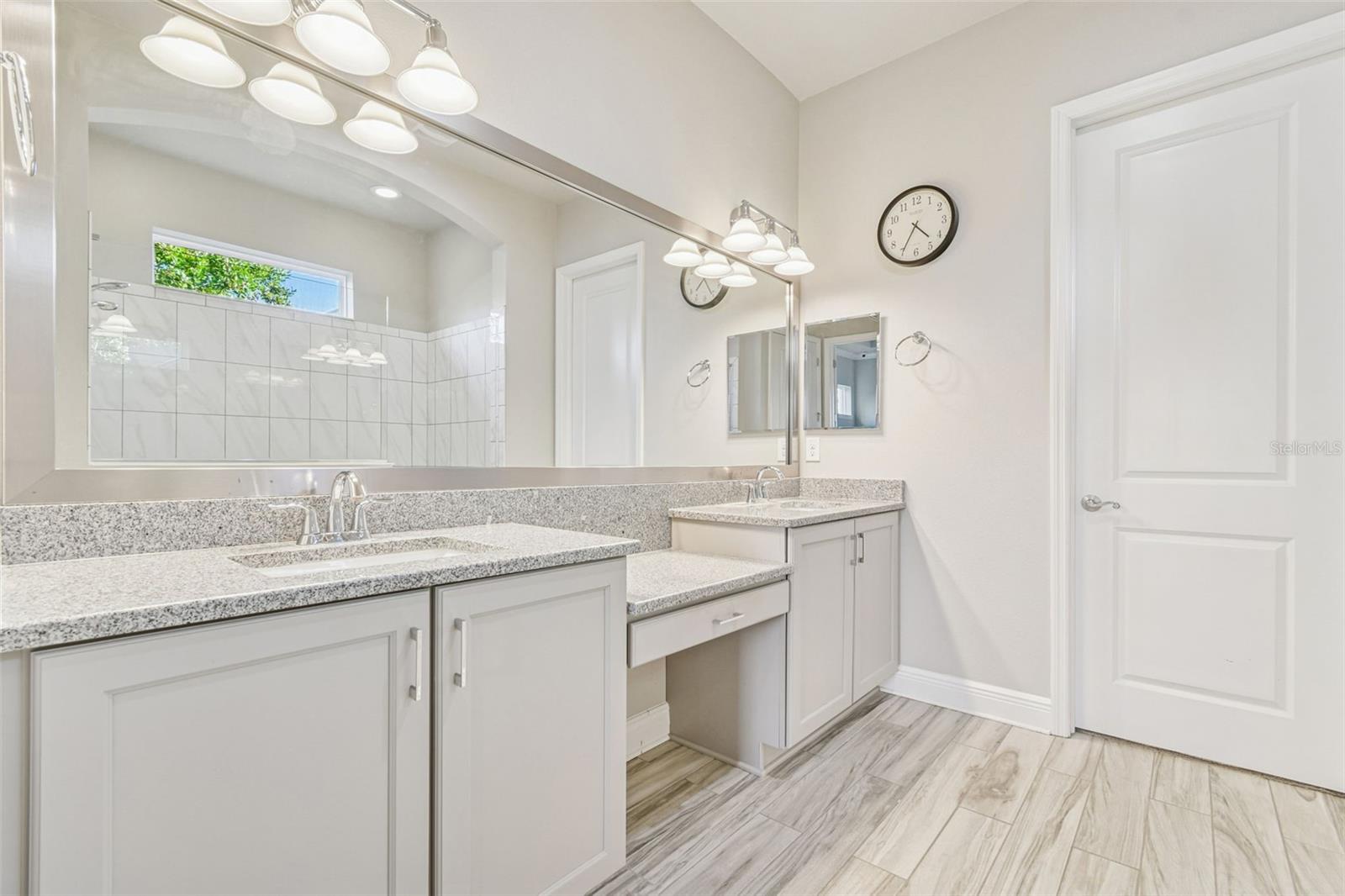 Listing photo id 20 for 6036 Plover Meadow Street