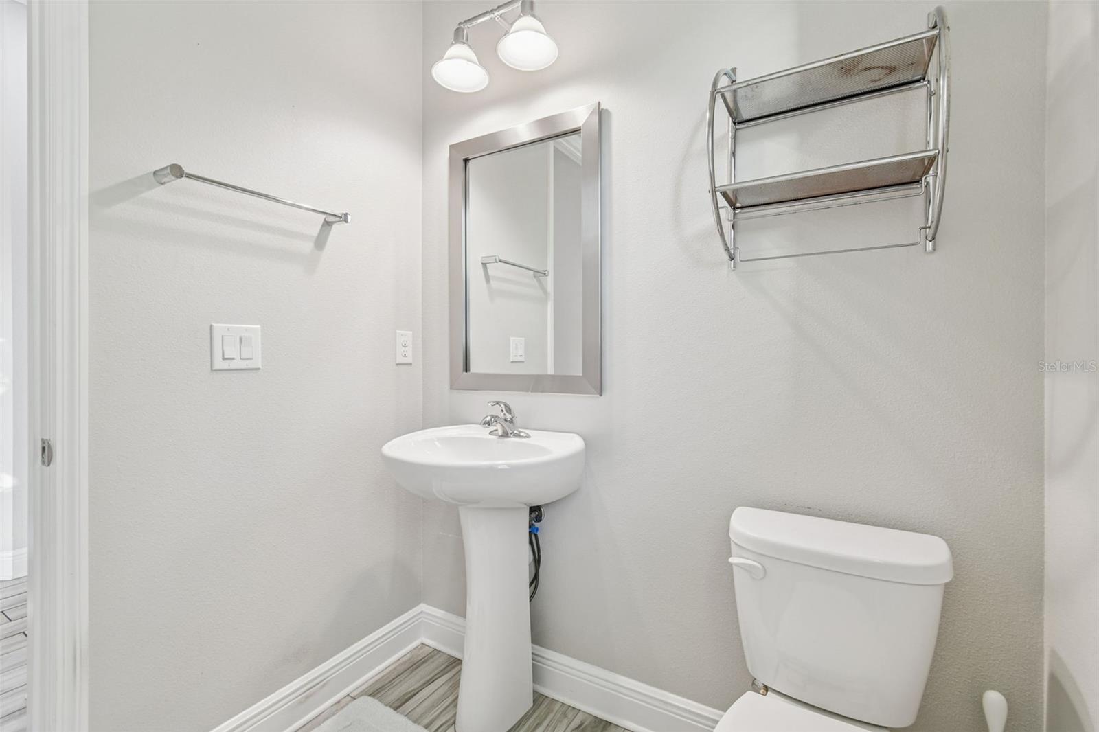 Listing photo id 29 for 6036 Plover Meadow Street