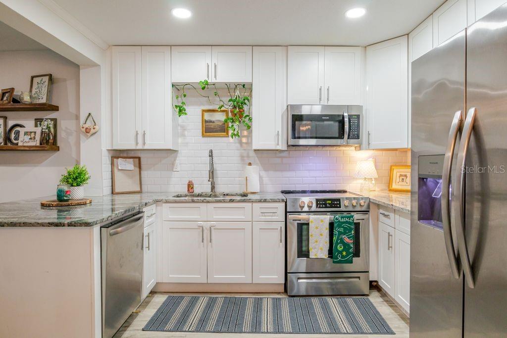 Image 13 of 56 For 1225 King Avenue