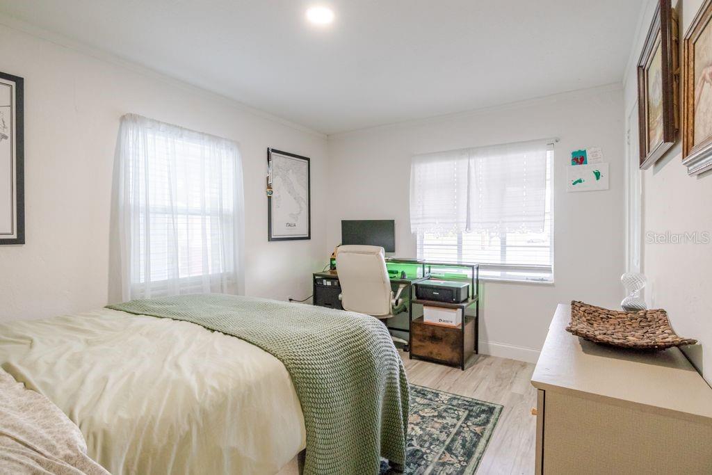 Image 33 of 56 For 1225 King Avenue