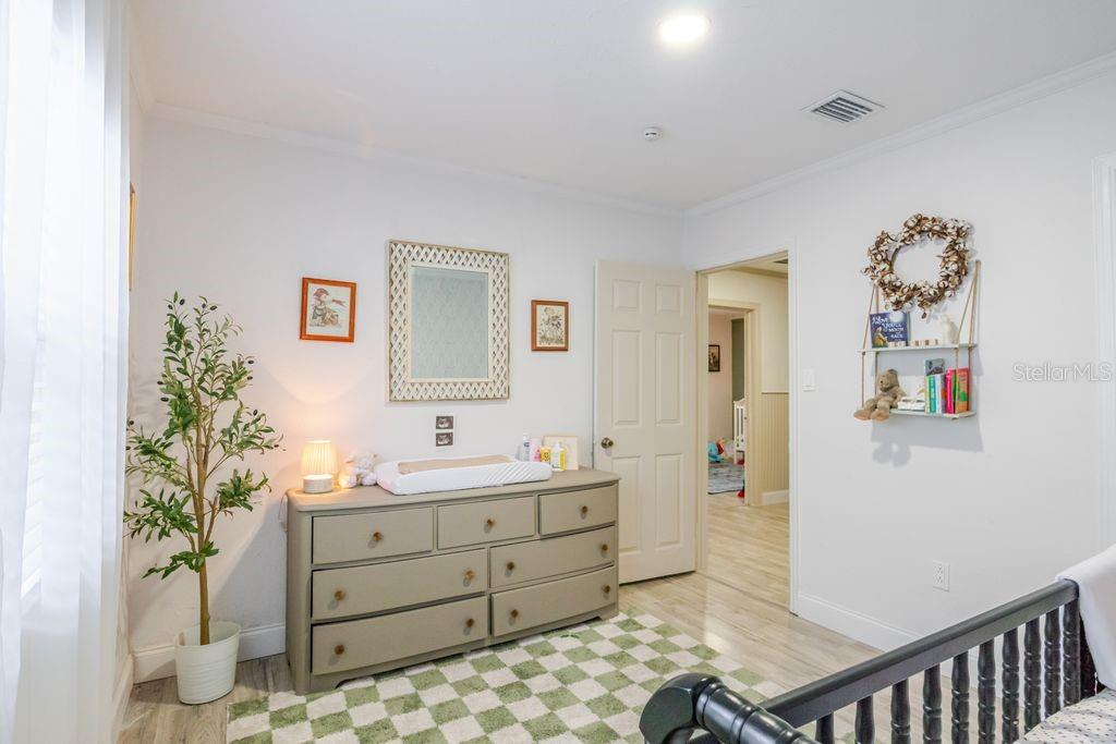 Image 36 of 56 For 1225 King Avenue