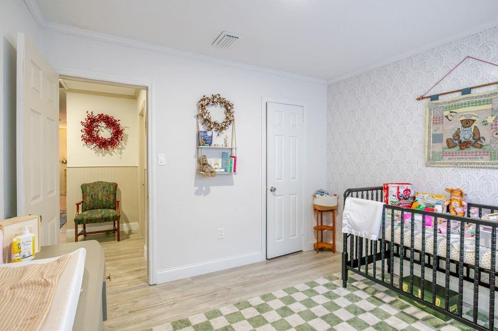 Image 37 of 56 For 1225 King Avenue