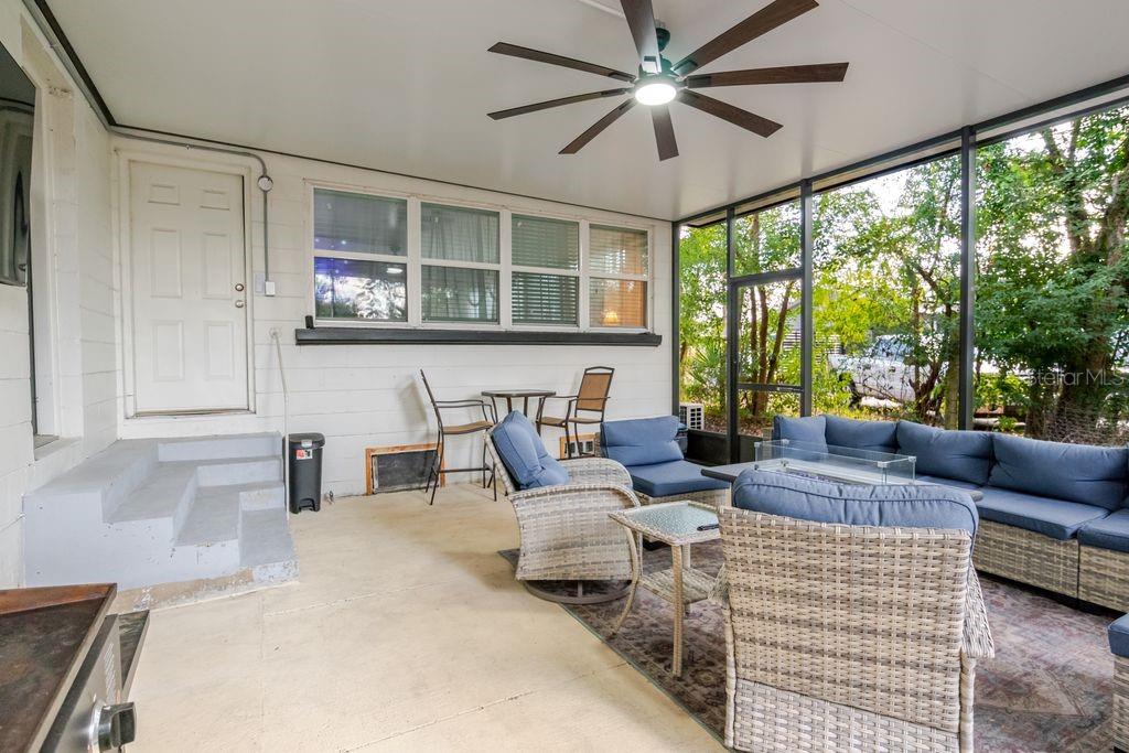 Image 42 of 56 For 1225 King Avenue