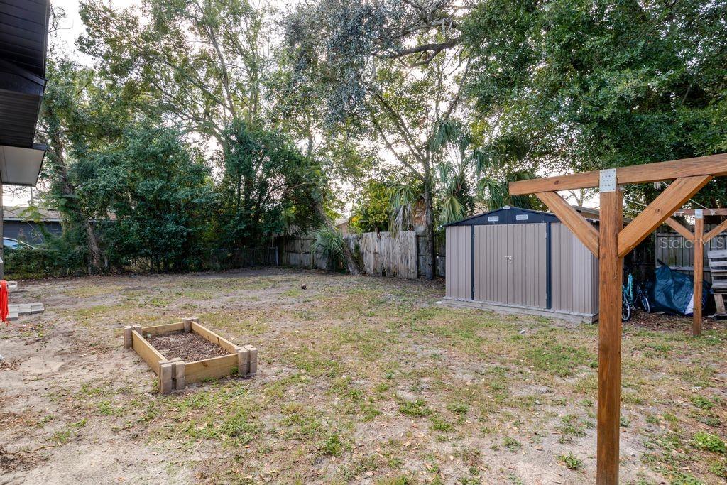 Image 47 of 56 For 1225 King Avenue