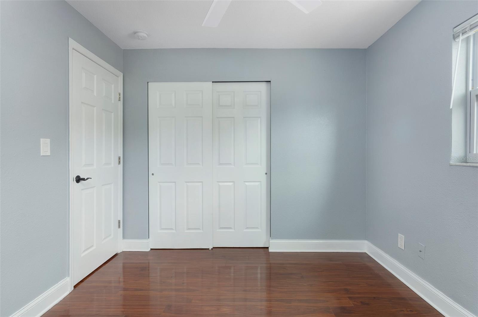 Image 20 of 32 For 727 14th Street S