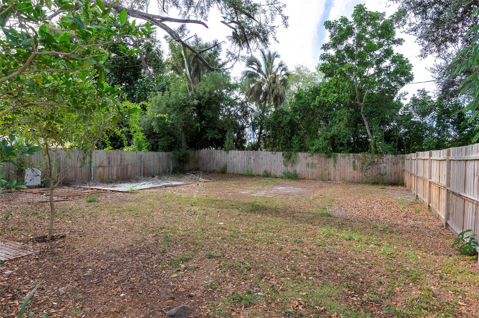 Image 24 of 32 For 727 14th Street S