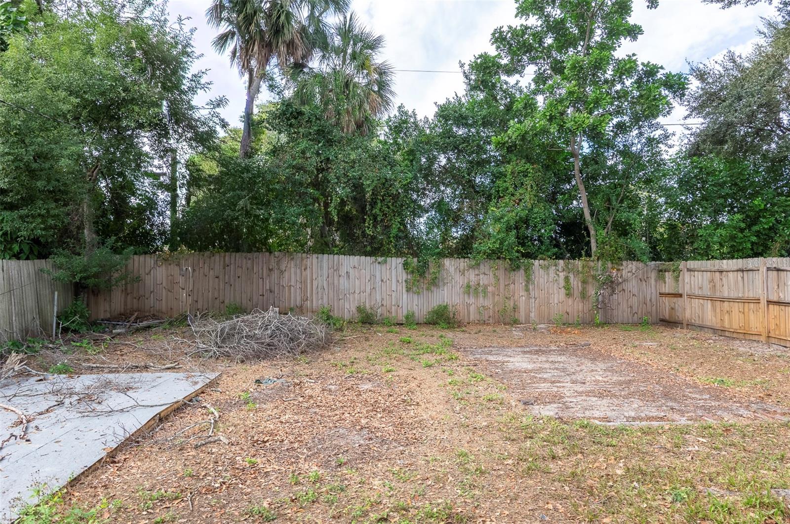 Image 28 of 32 For 727 14th Street S