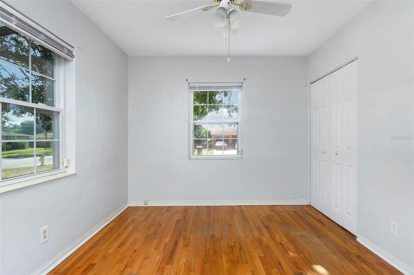 Image 19 of 35 For 2900 Leslee Lake Drive N