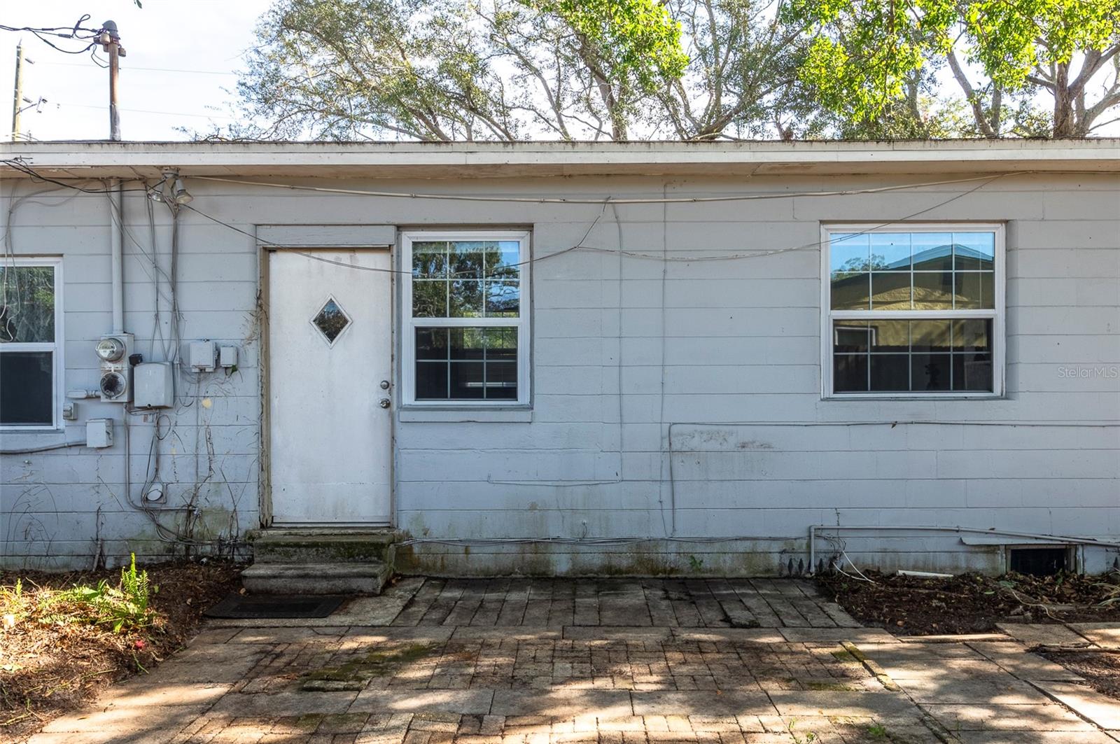 Image 26 of 35 For 2900 Leslee Lake Drive N