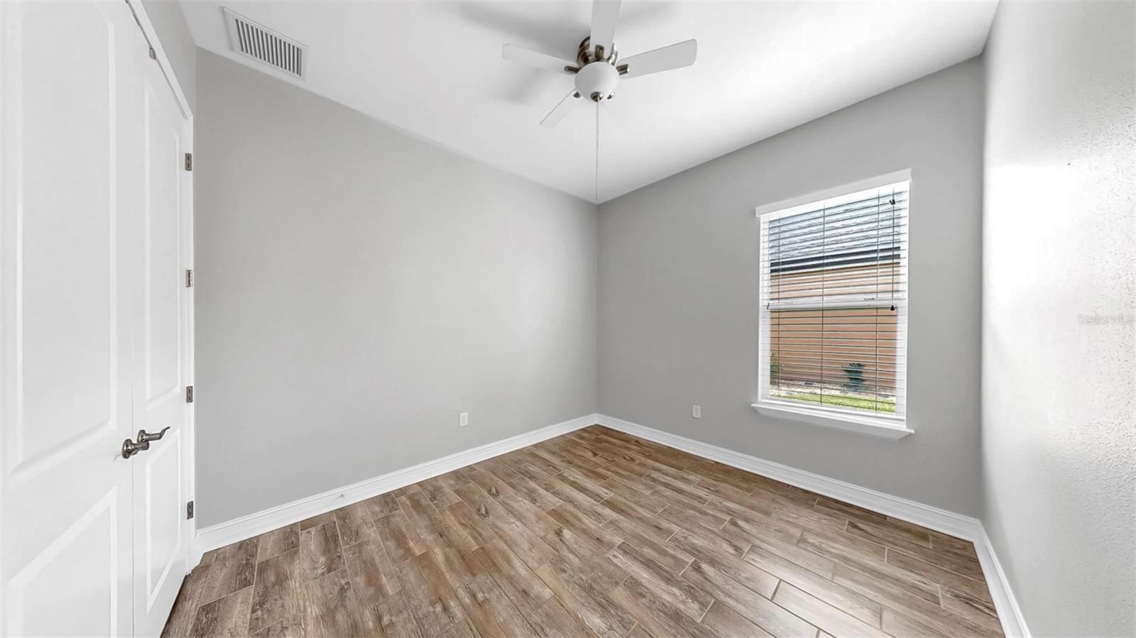 Image 19 of 68 For 13307 Fawn Lily Drive