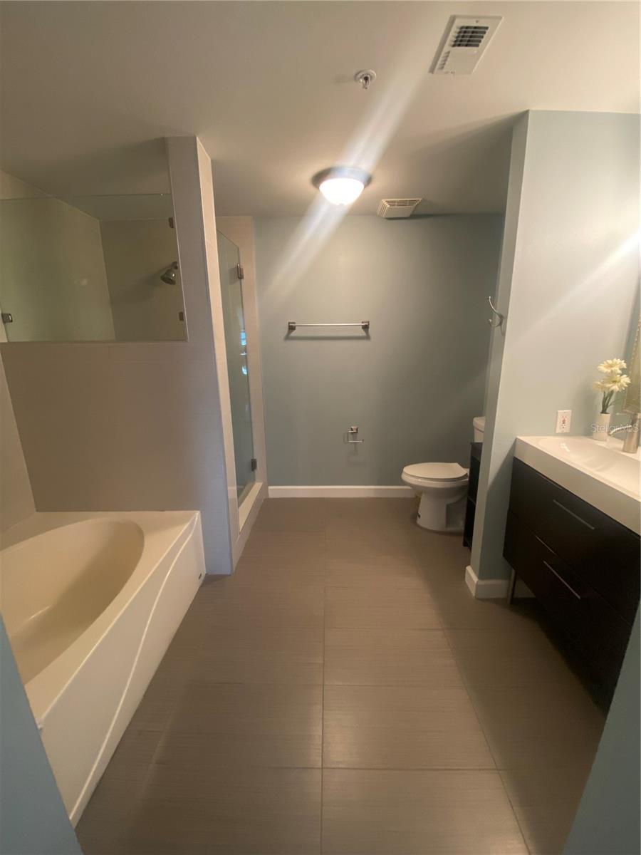 Image 13 of 34 For 345 Bayshore Boulevard 1710