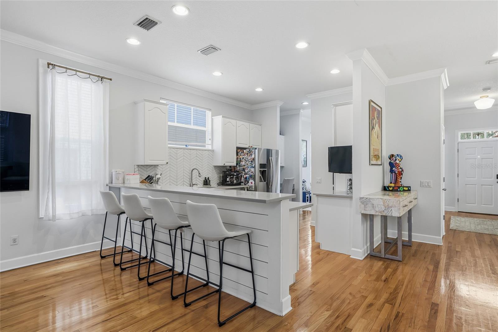 Image 12 of 45 For 3207 Tacon Street