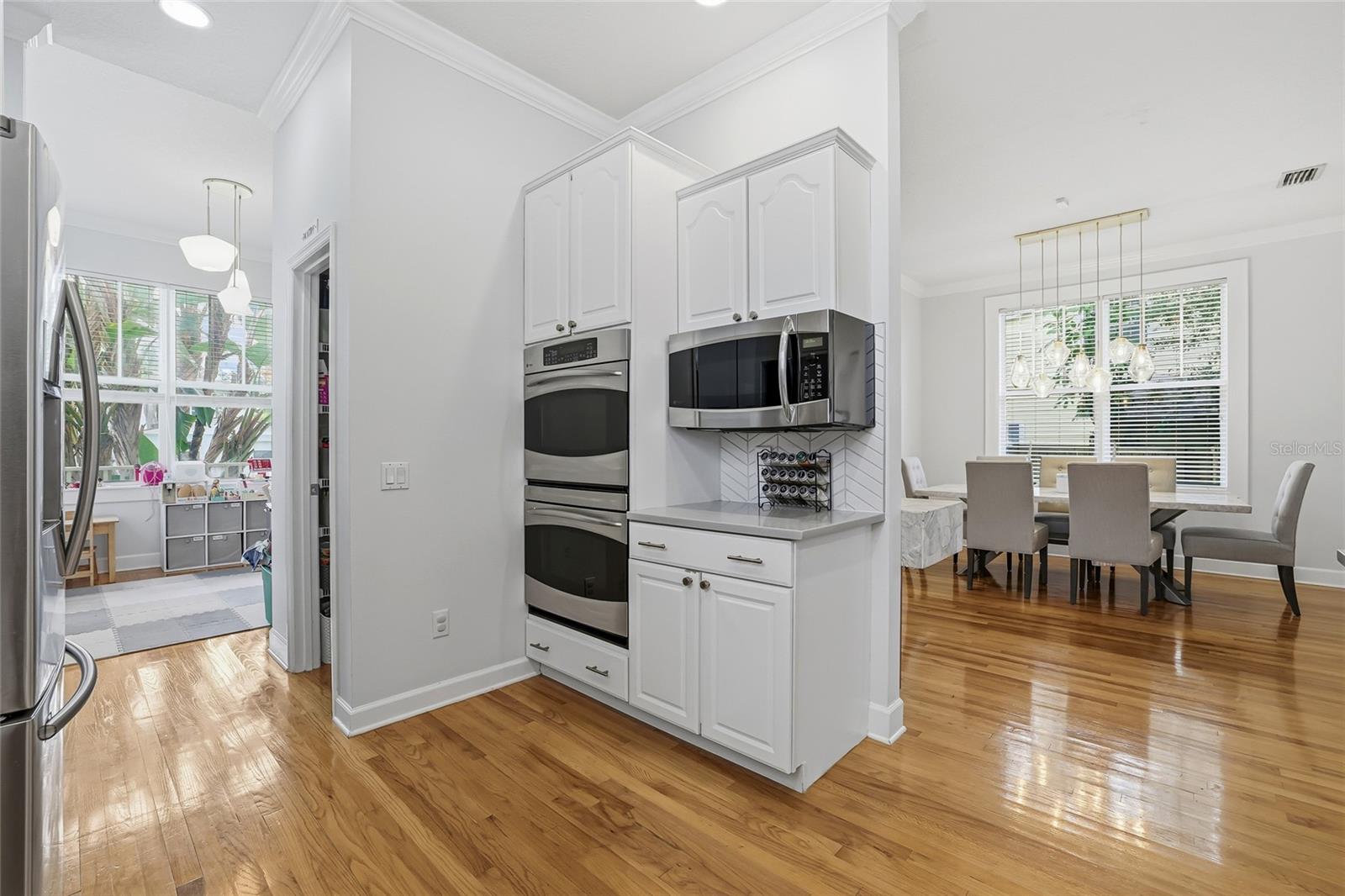 Image 17 of 45 For 3207 Tacon Street