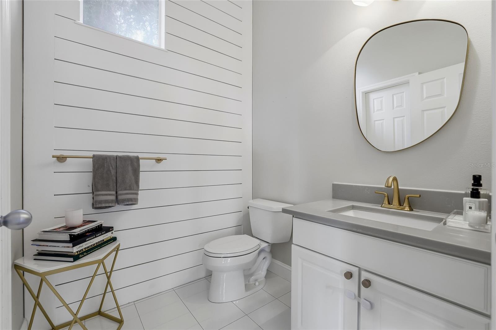 Image 22 of 45 For 3207 Tacon Street