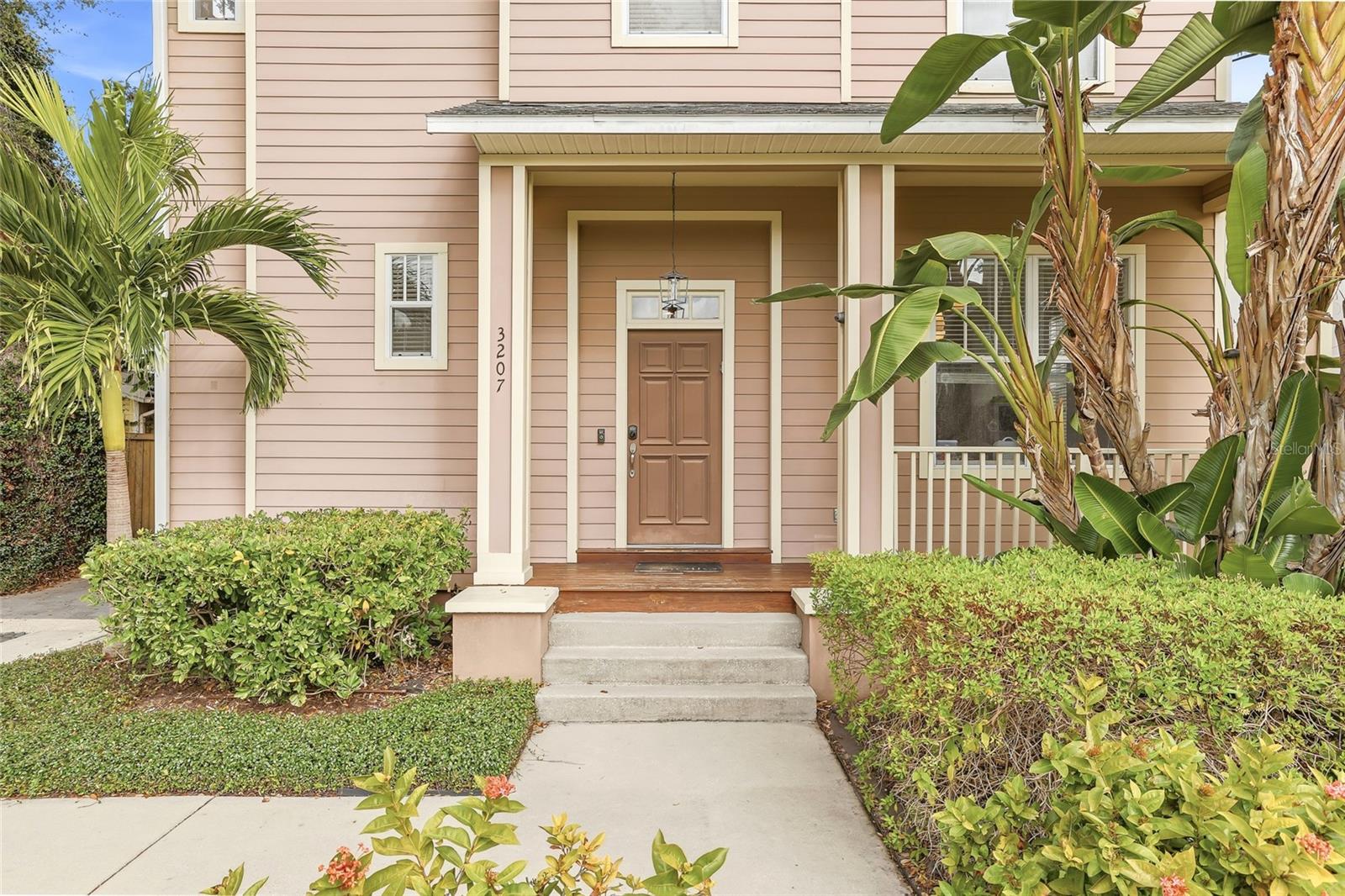 Image 3 of 45 For 3207 Tacon Street