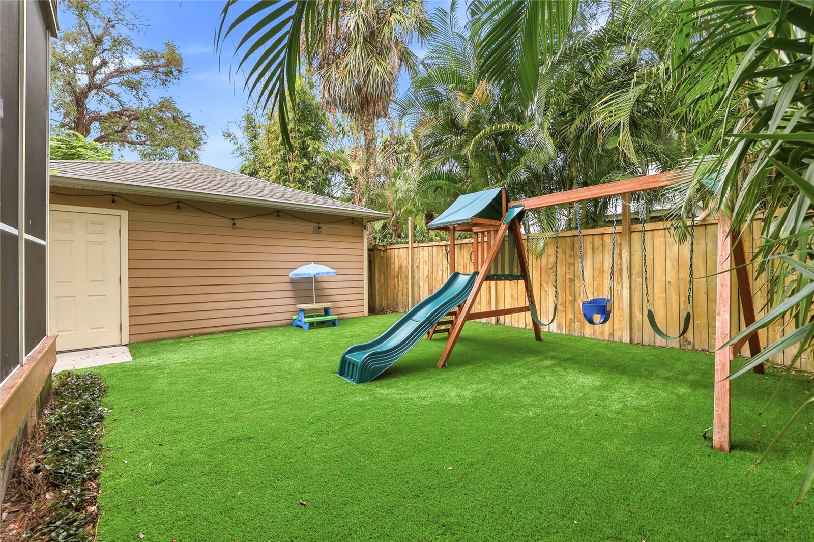 Image 44 of 45 For 3207 Tacon Street