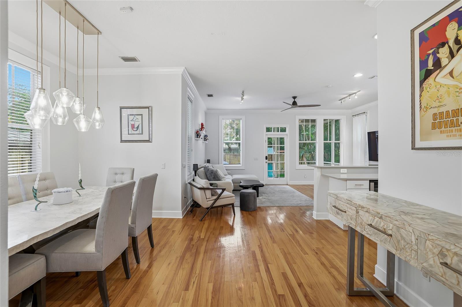 Image 8 of 45 For 3207 Tacon Street