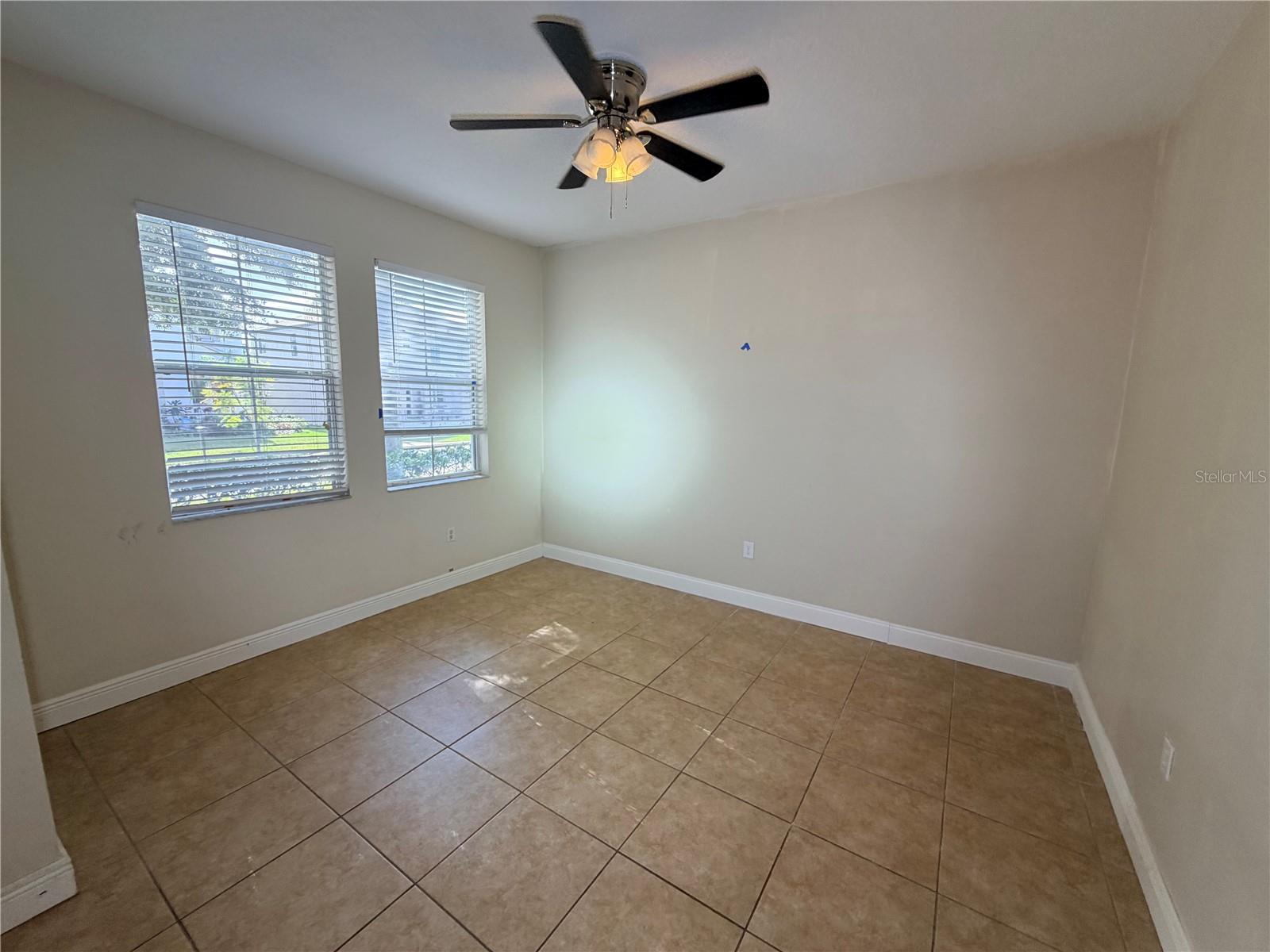 Image 12 of 38 For 10143 Malpas Point