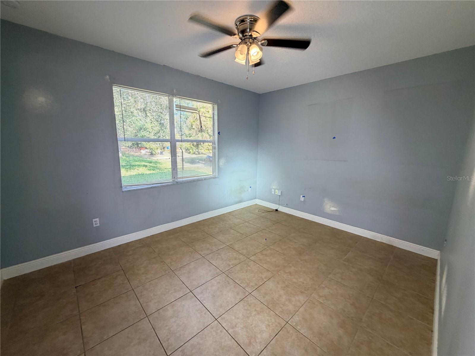 Image 21 of 38 For 10143 Malpas Point