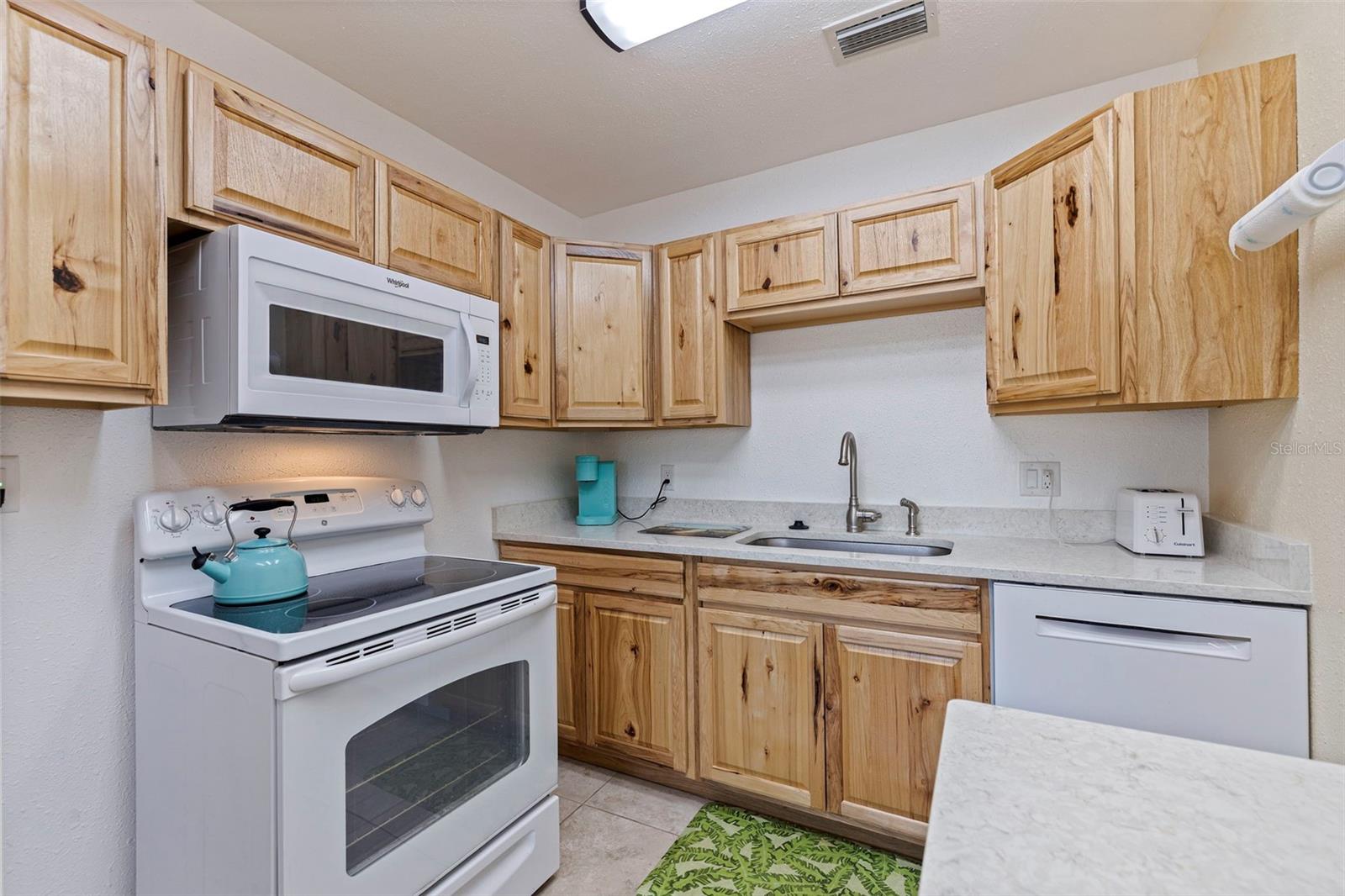 Image 14 of 42 For 8584 111th Street 308