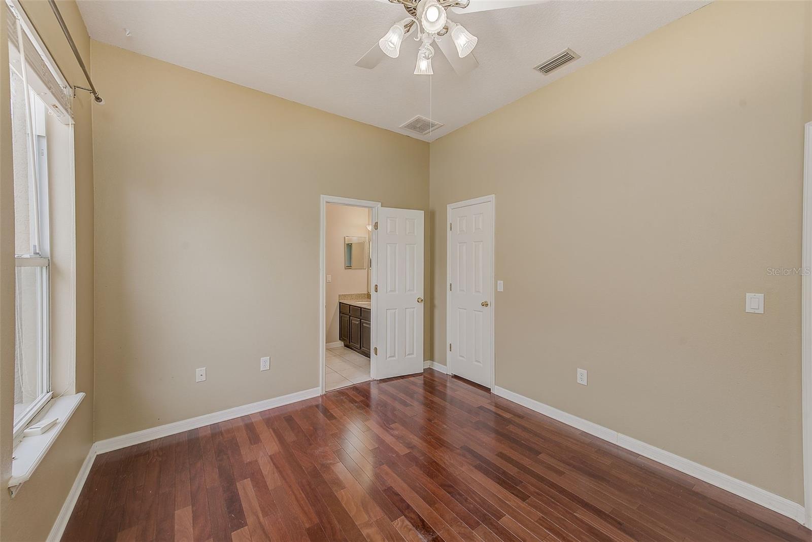 Image 31 of 65 For 5516 Garden Arbor Drive