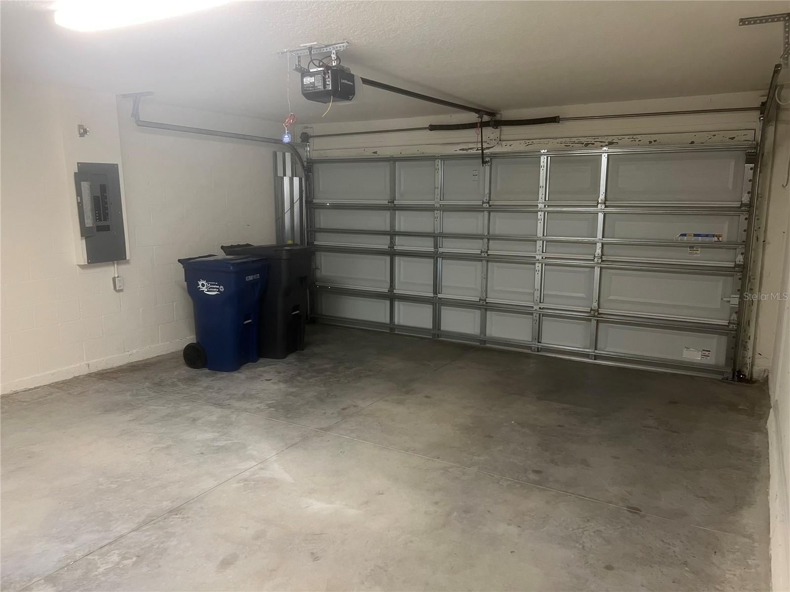 Image 14 of 28 For 4133 Silver Strand Trail