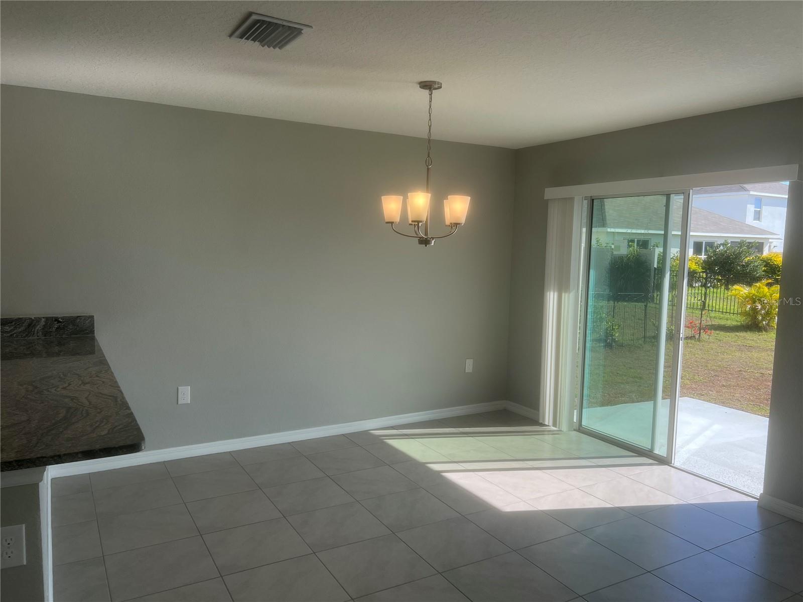 Image 19 of 28 For 4133 Silver Strand Trail