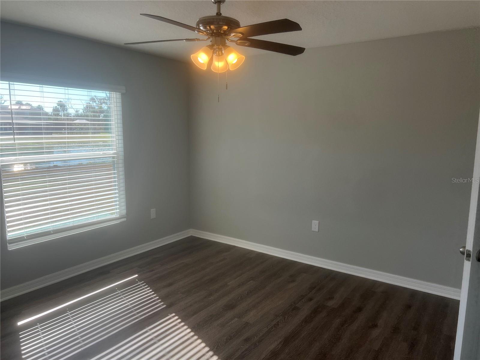 Image 22 of 28 For 4133 Silver Strand Trail