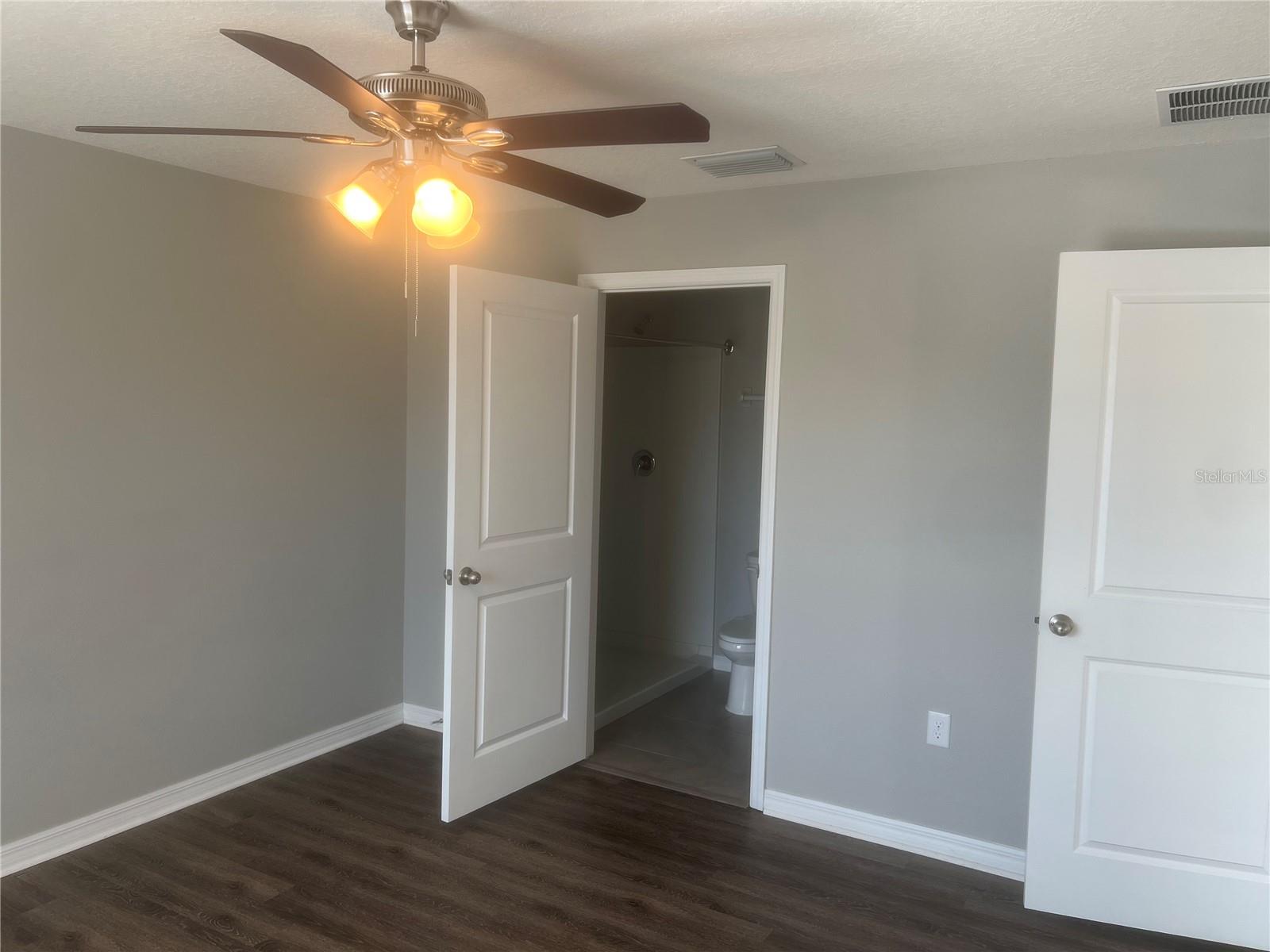 Image 23 of 28 For 4133 Silver Strand Trail