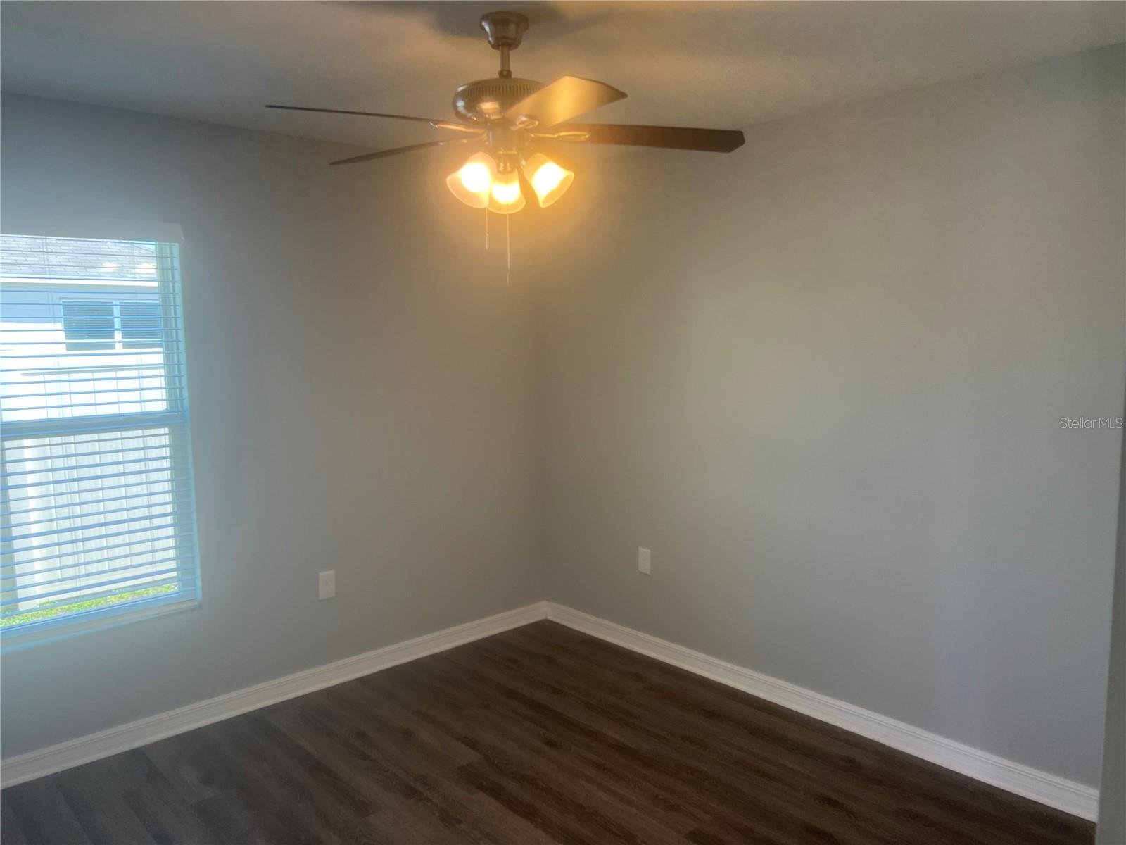 Image 9 of 28 For 4133 Silver Strand Trail