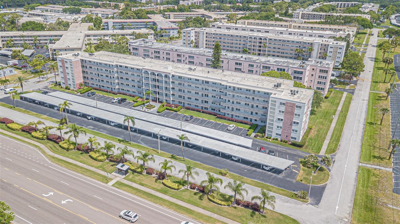 Image 3 of 39 For 5501 80th Street N 206