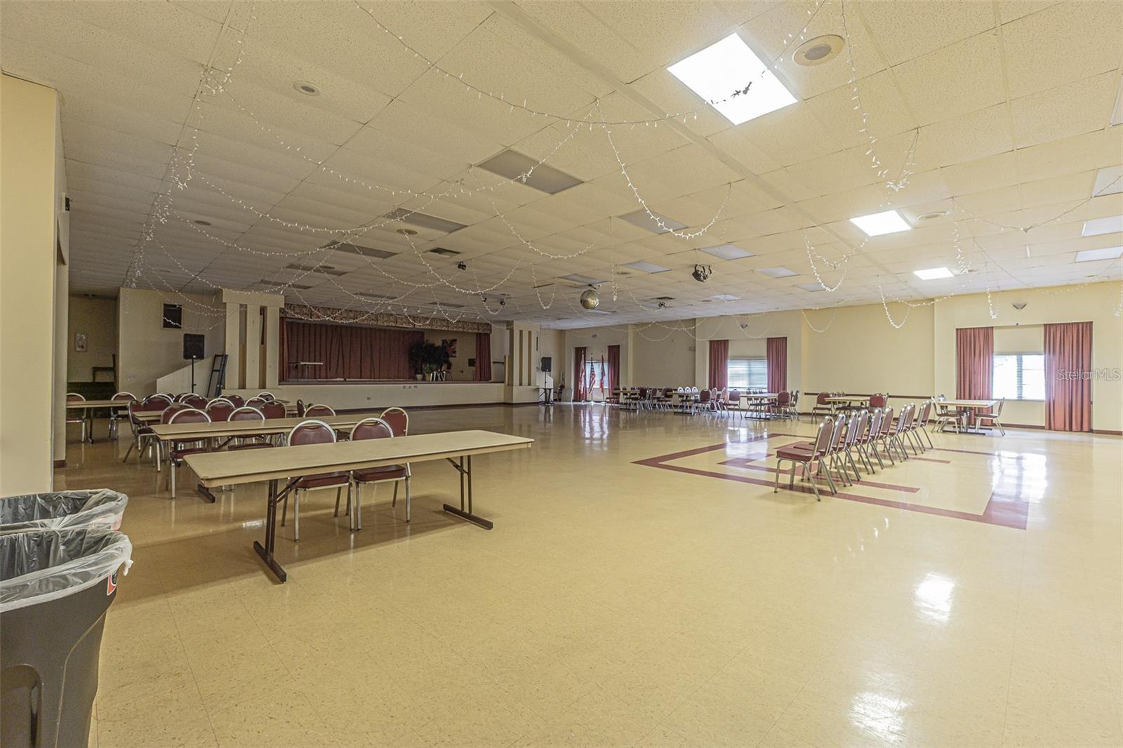 Image 30 of 39 For 5501 80th Street N 206