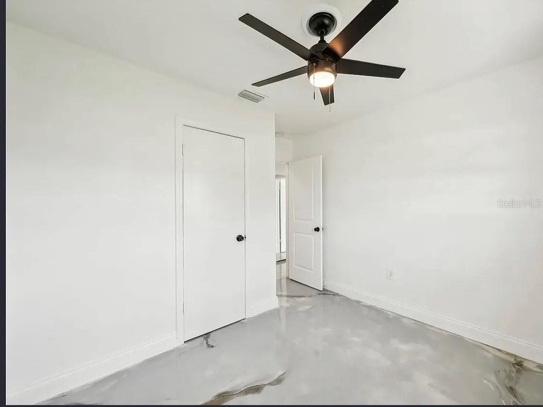 Image 13 of 26 For 6501 Sawyer Court