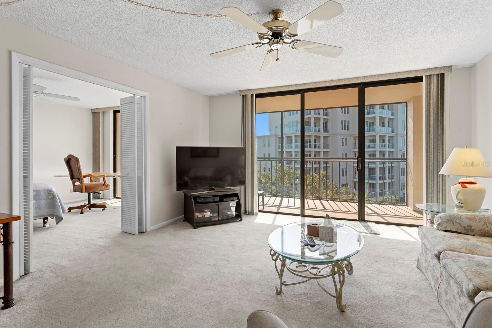 Image 16 of 50 For 220 Belleview Boulevard 702