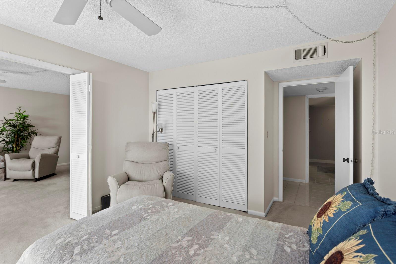 Image 22 of 50 For 220 Belleview Boulevard 702