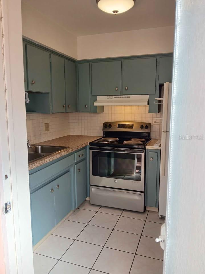 Image 15 of 22 For 710 Lincoln Avenue