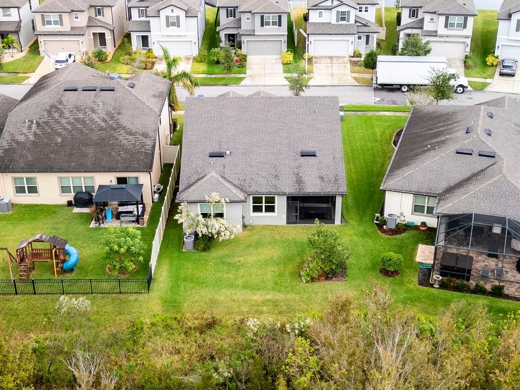 Image 48 of 59 For 7465 Yale Harbor Drive