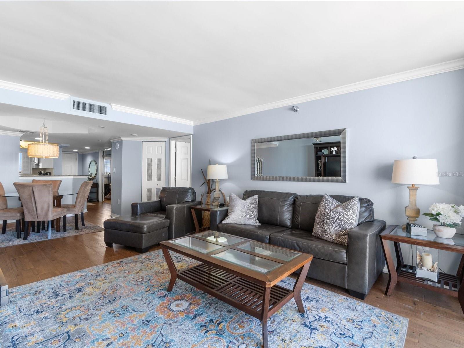 Image 12 of 45 For 1290 Gulf Boulevard 903