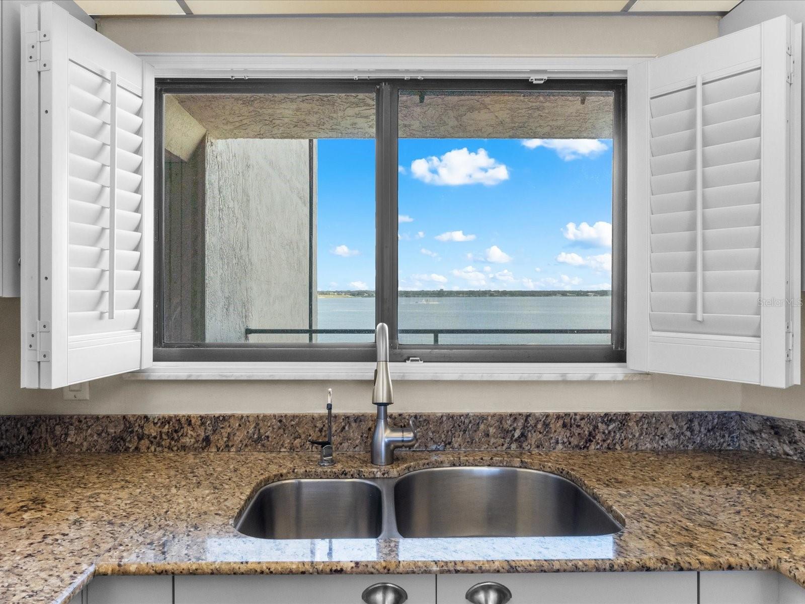 Image 20 of 45 For 1290 Gulf Boulevard 903