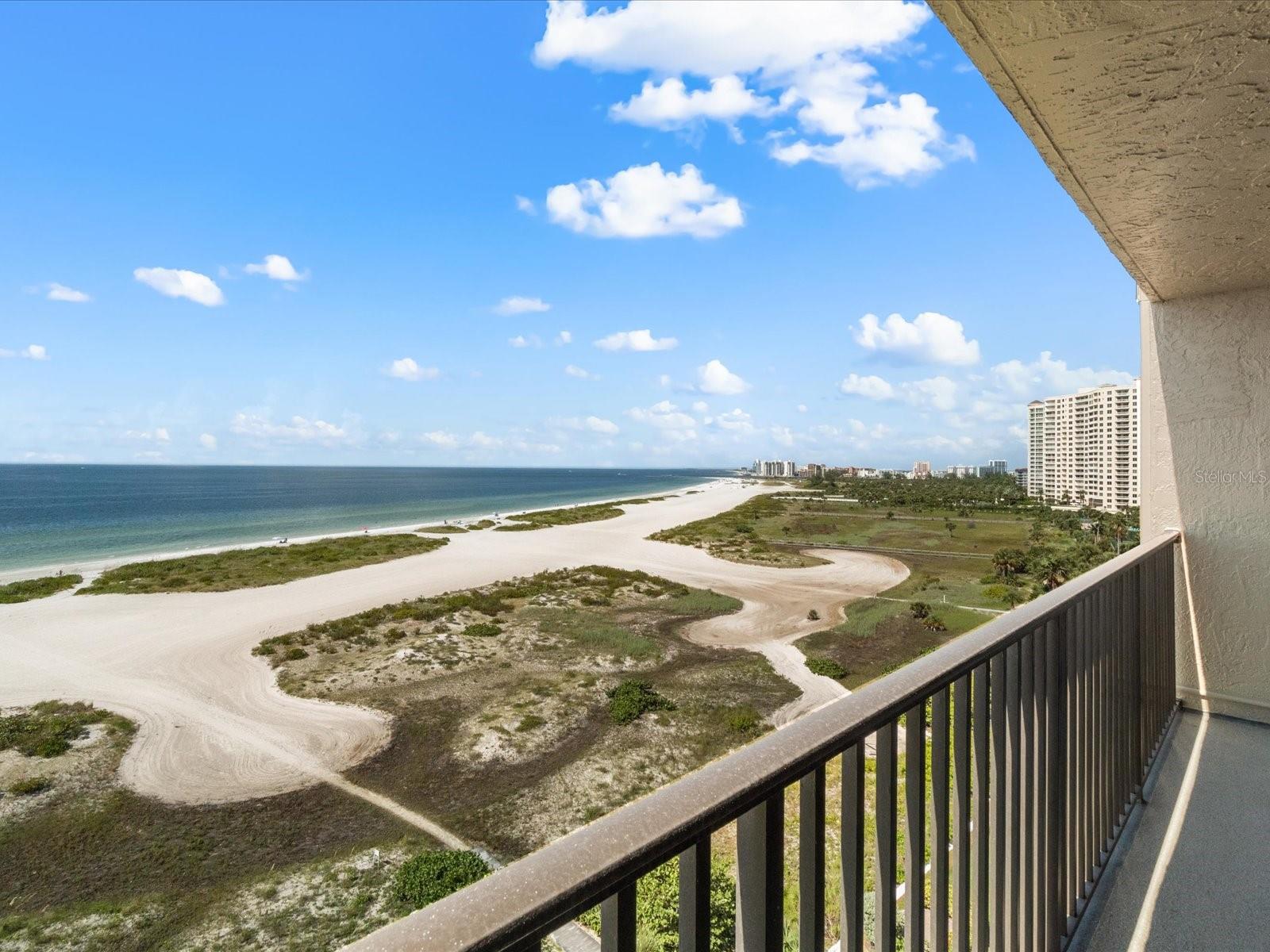 Image 6 of 45 For 1290 Gulf Boulevard 903