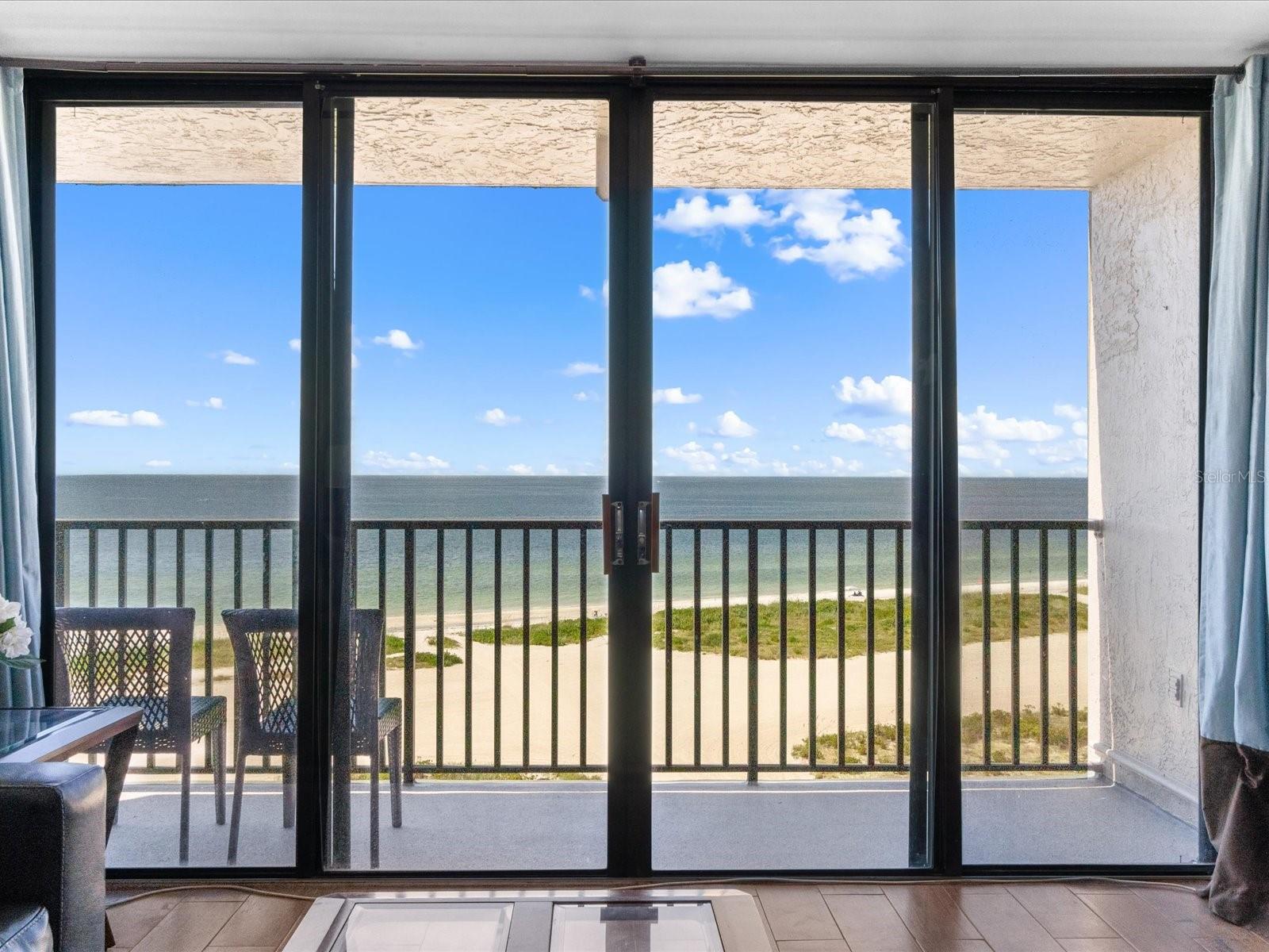 Image 7 of 45 For 1290 Gulf Boulevard 903