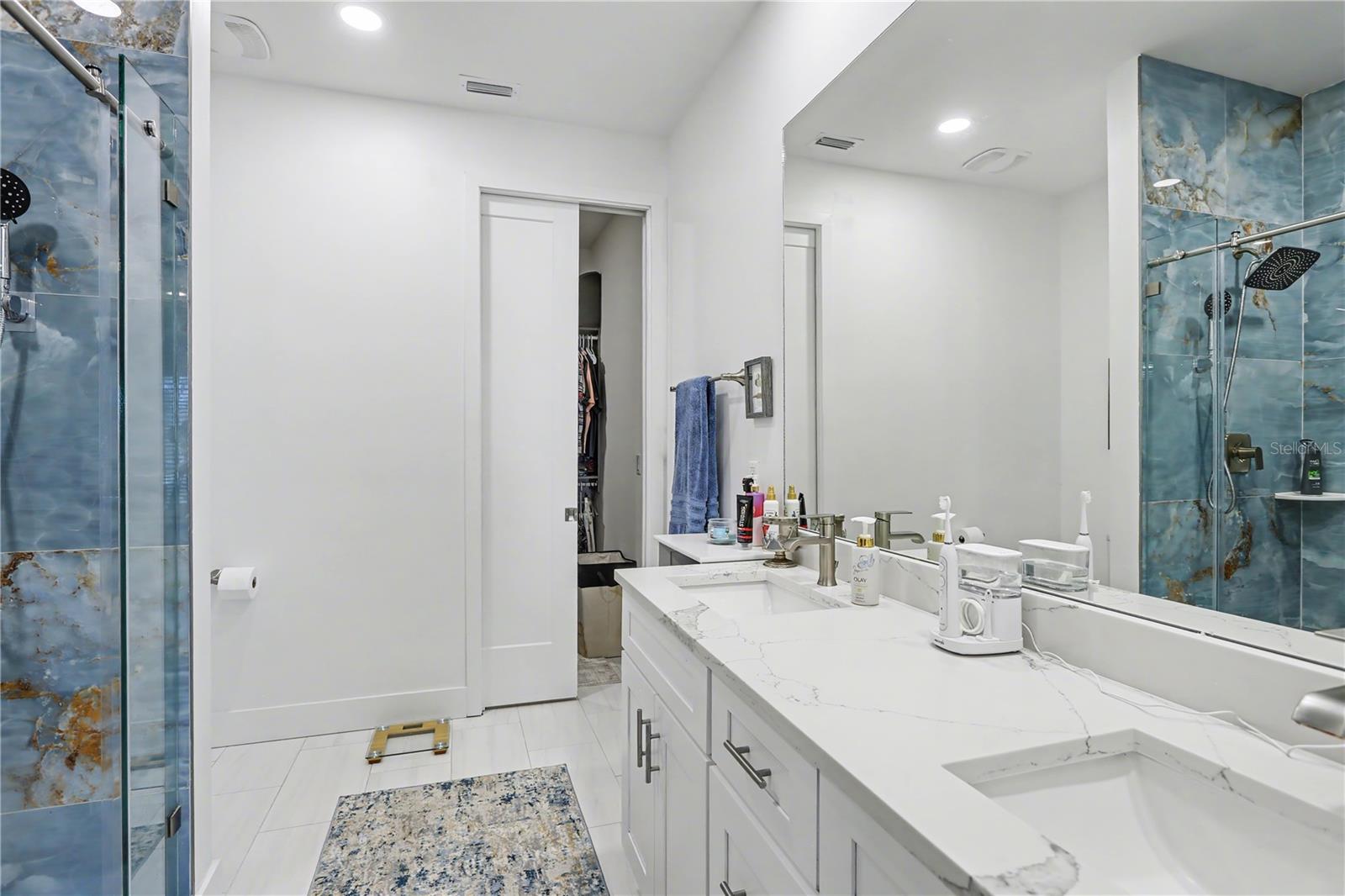 Image 13 of 38 For 6203 64th Way N