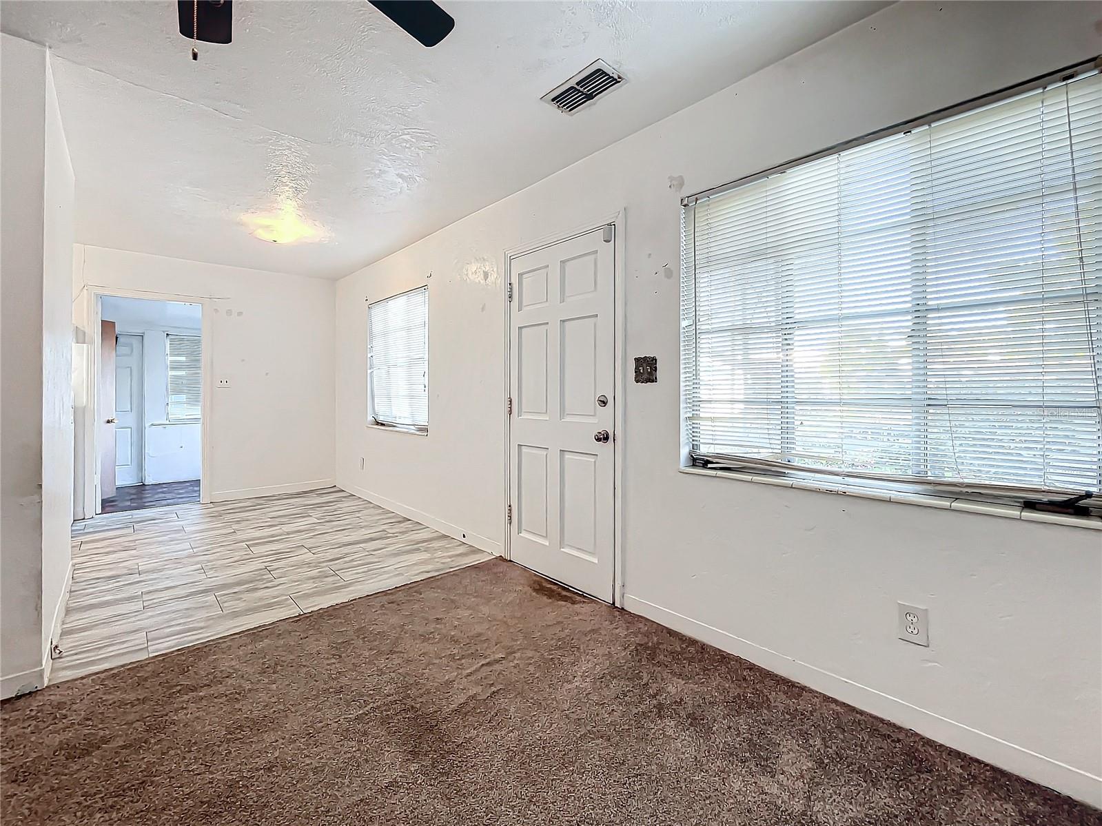 Image 11 of 24 For 1318 Preston Street S