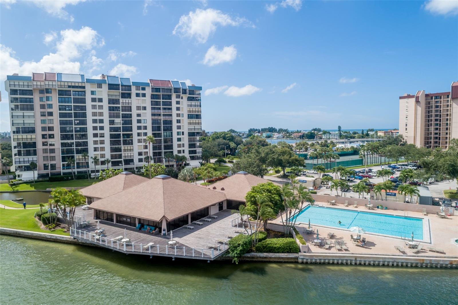 Image 19 of 24 For 9525 Blind Pass Road 508