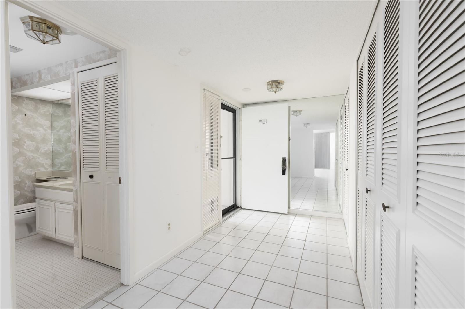 Image 7 of 24 For 9525 Blind Pass Road 508