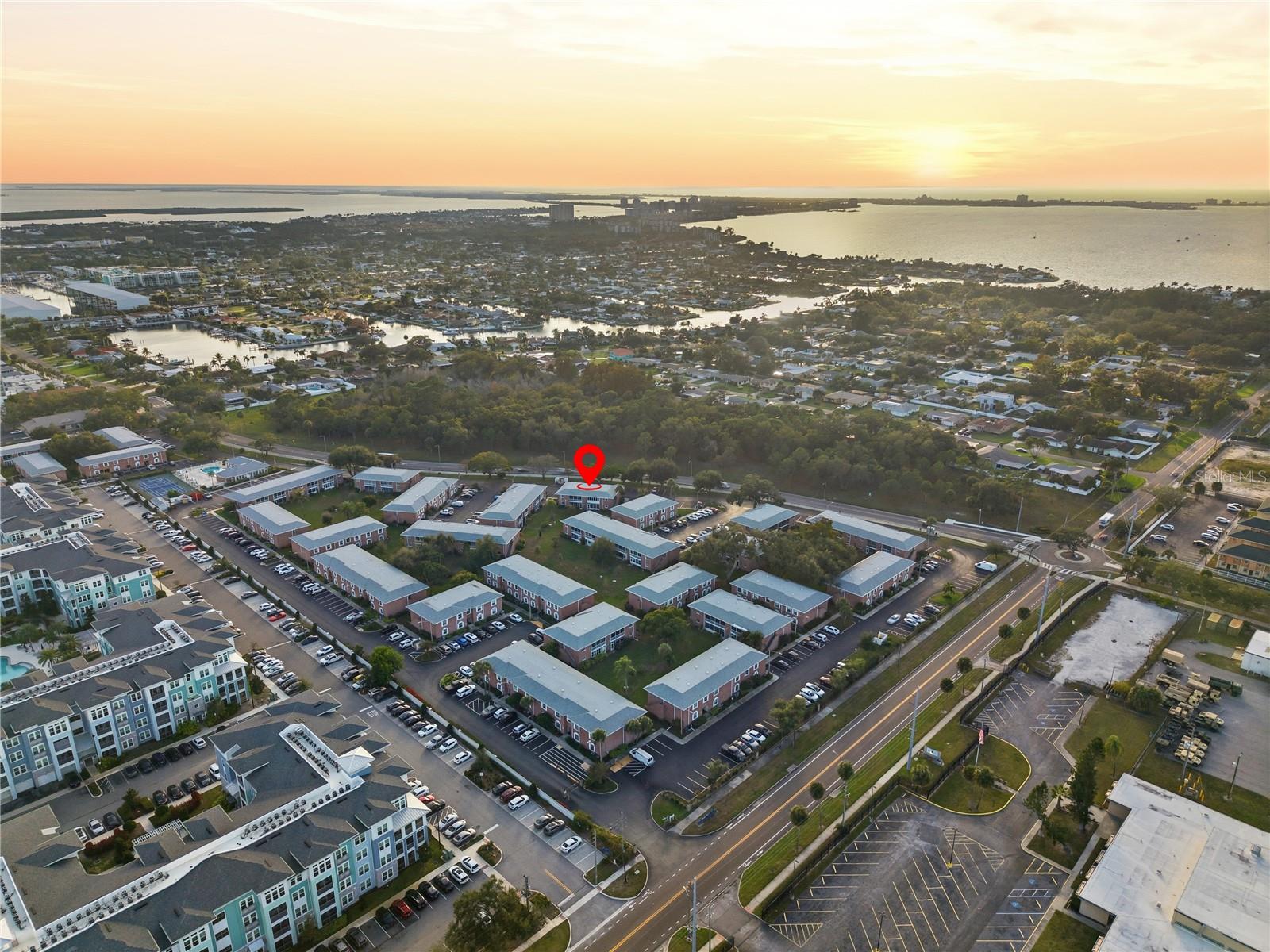 Image 35 of 45 For 3910 37th Street S 39