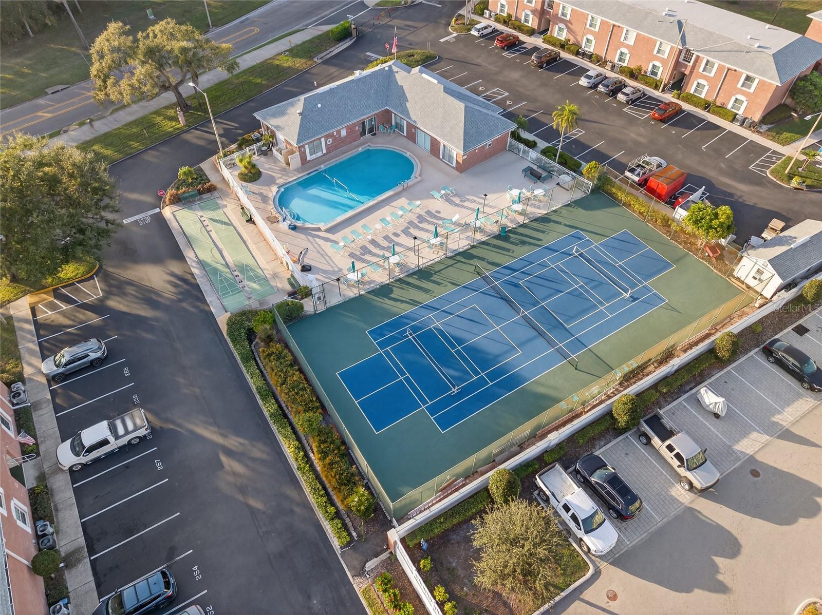 Image 38 of 45 For 3910 37th Street S 39